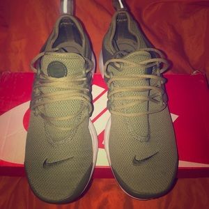 Brand new Olive Green Nike Prestos